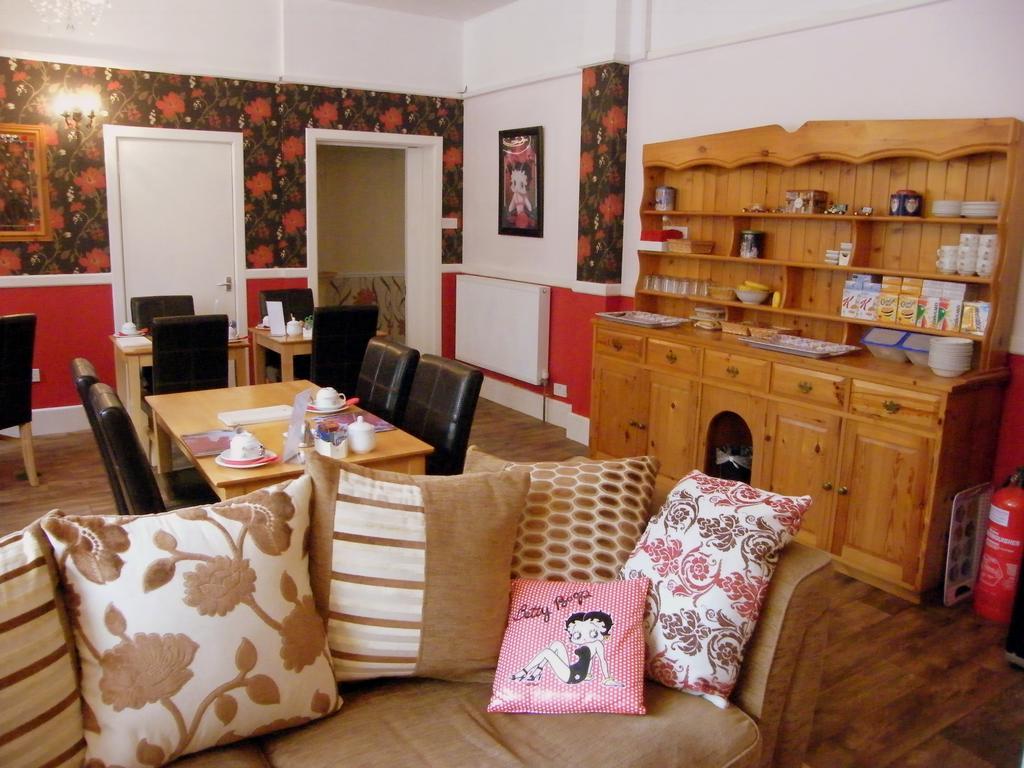 Royal Yeoman B&B Frampton  Extérieur photo